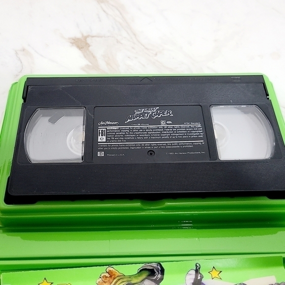 VINTAGE The Great Muppet Caper Jim Henson Productions 1993 VHS Tape Movie - Picture 6 of 7